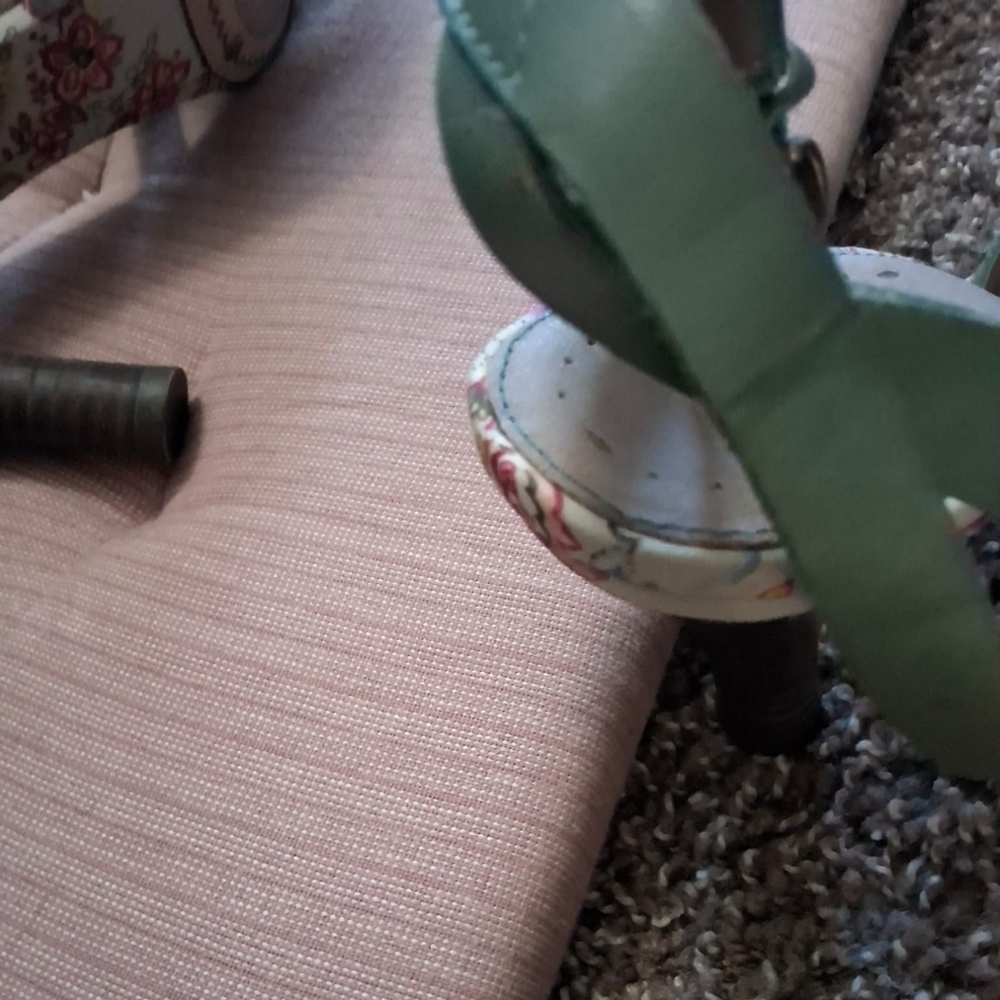 Kenzie Mint Green Strappy Sandals - Picture 14 of 16